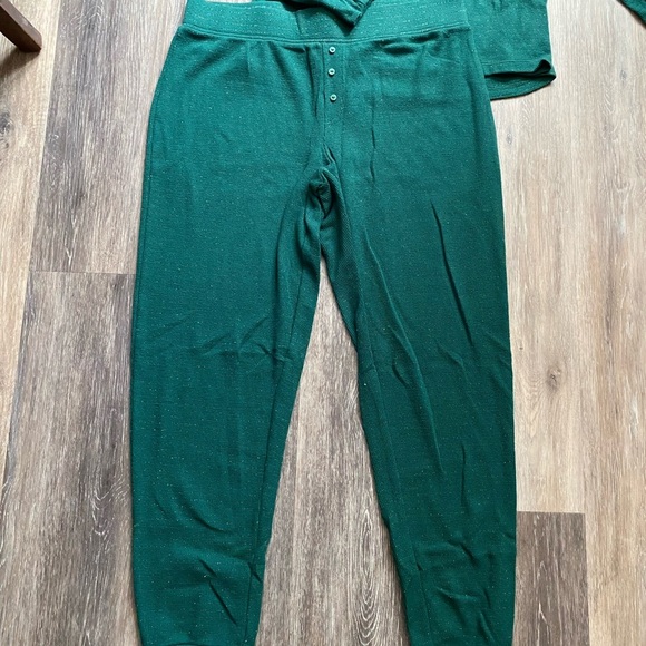 Stars Above Green and Silver Sparkle Long Sleeve Top and Pants Pajama Set Medium - Picture 2 of 5